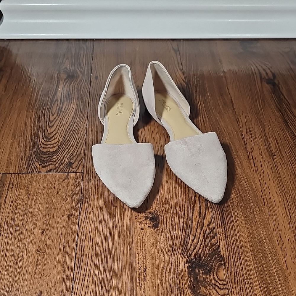 Michael Kors Beige Suede D’Orsay Flats Size 8M | Pointed Toe Neutral Dressy Flat